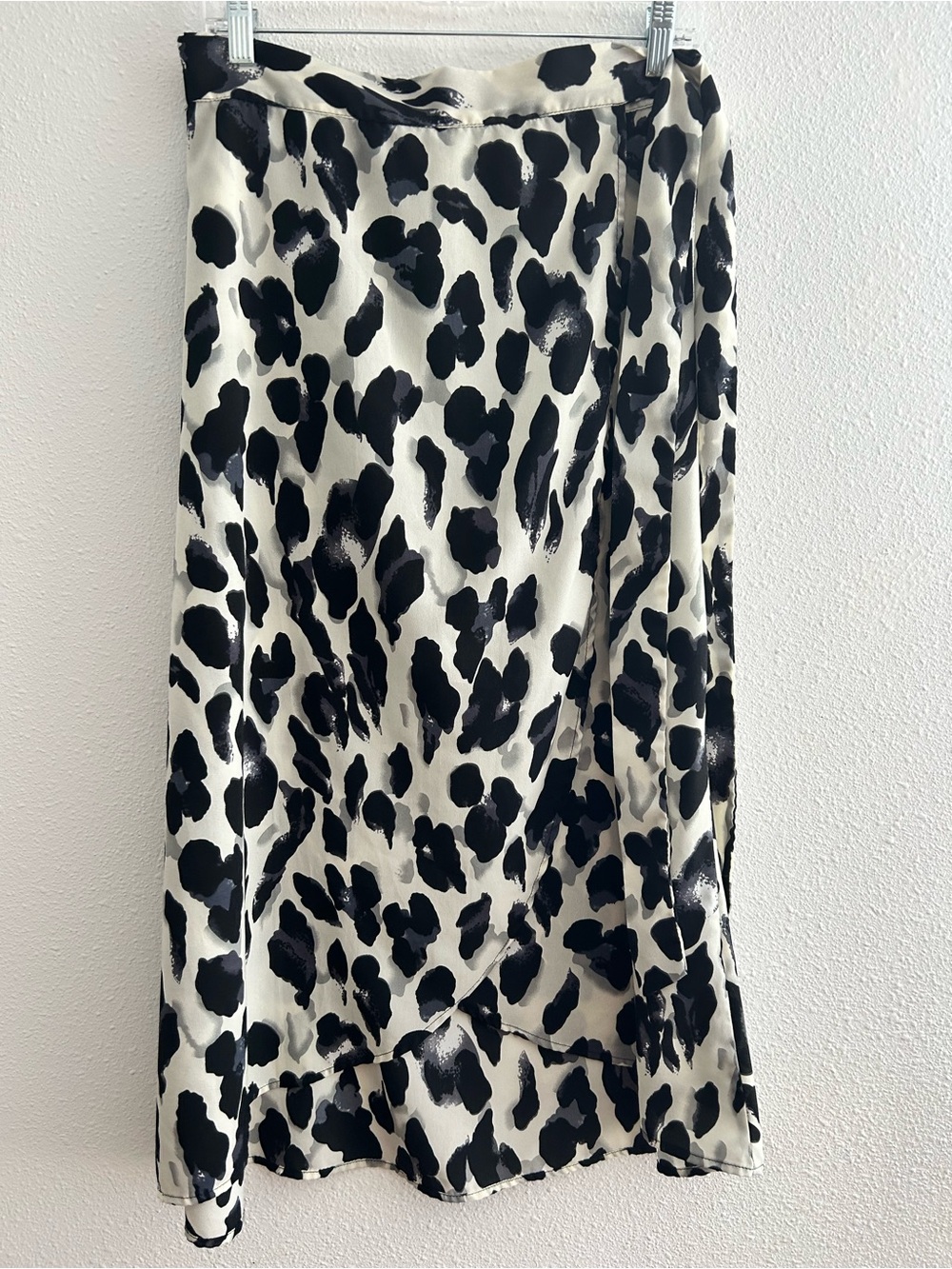 Newchoice Black and White Wrap Midi Skirt